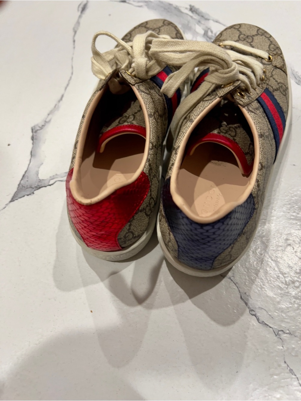 Gucci women’s Ace GG Supreme Sneaker - Picture 7 of 10